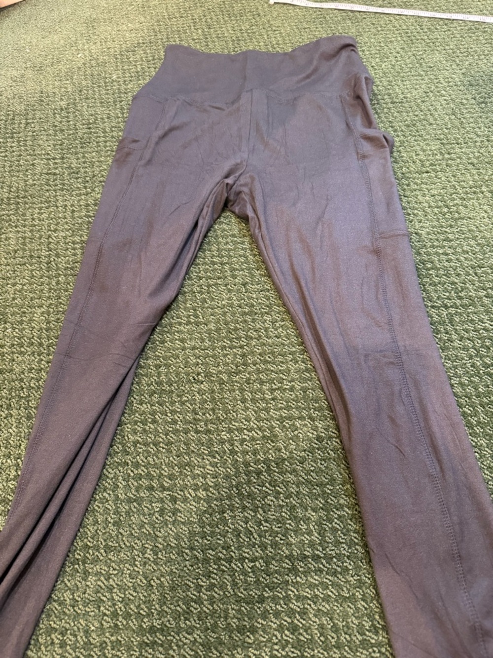 Everyday High-Waisted Workout Leggings -black with pockets
